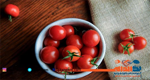 dry-lips-prevention-tomato