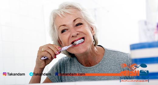 bad-breath-cause-and-treatments-brush