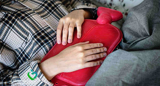 bloating-reasons-and-natural-treatment-warm-compress