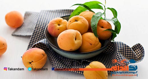 breastfeeding-bloating-apricot