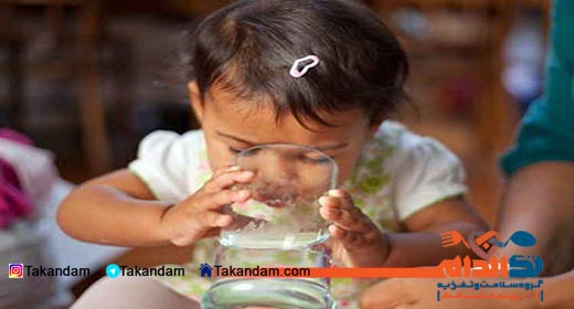 diarrhea-vomit-in-children-thirsty-kid
