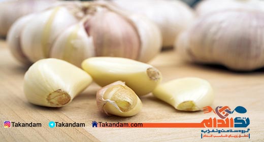 stretch-marks-nutrition-garlic