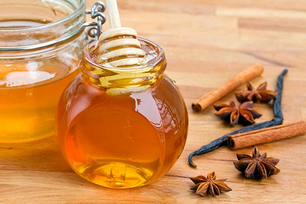 دلایل استفاده از عسل و دارچین
