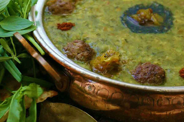 آش شوربای اصفهانی