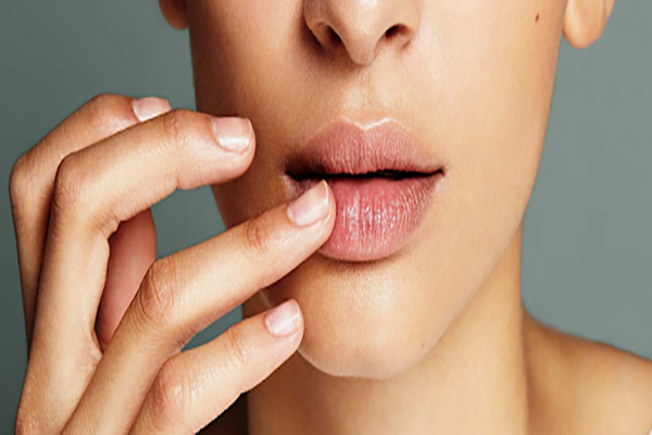 چطوری لب هایی زیباتر داشته باشیم؟